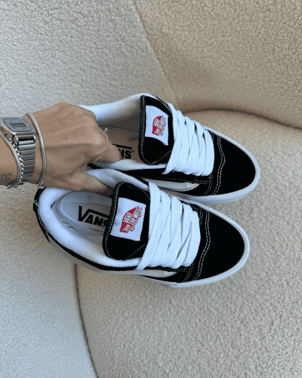 Tênis Knu Skool Preto e Branco Skate Retrô